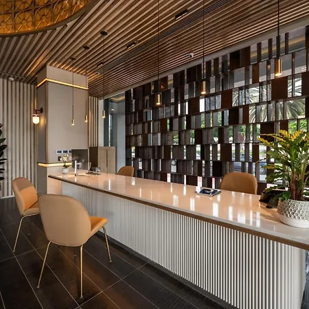 호텔 Livvo Lumm 4*